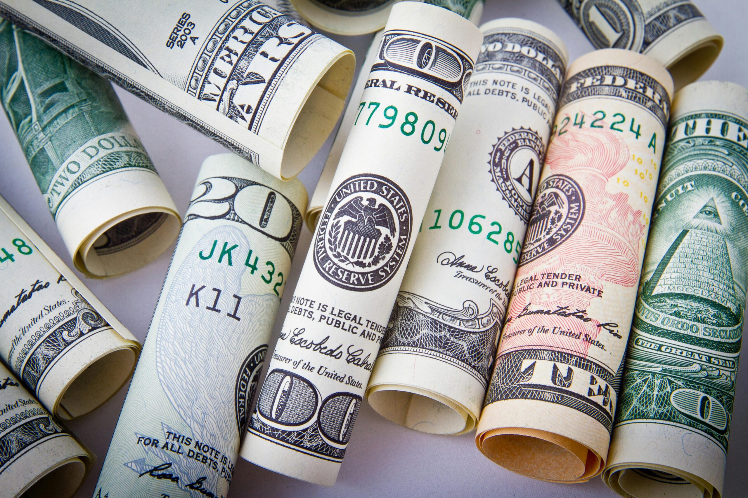 UAE Finance